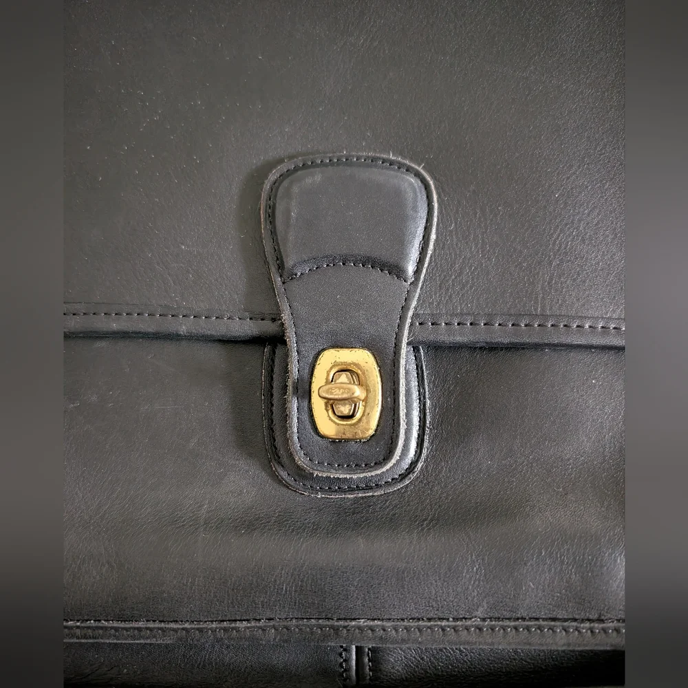 Coach Metropolitan Briefcase Vintage handbag  as used in Devil Wears Prada 2